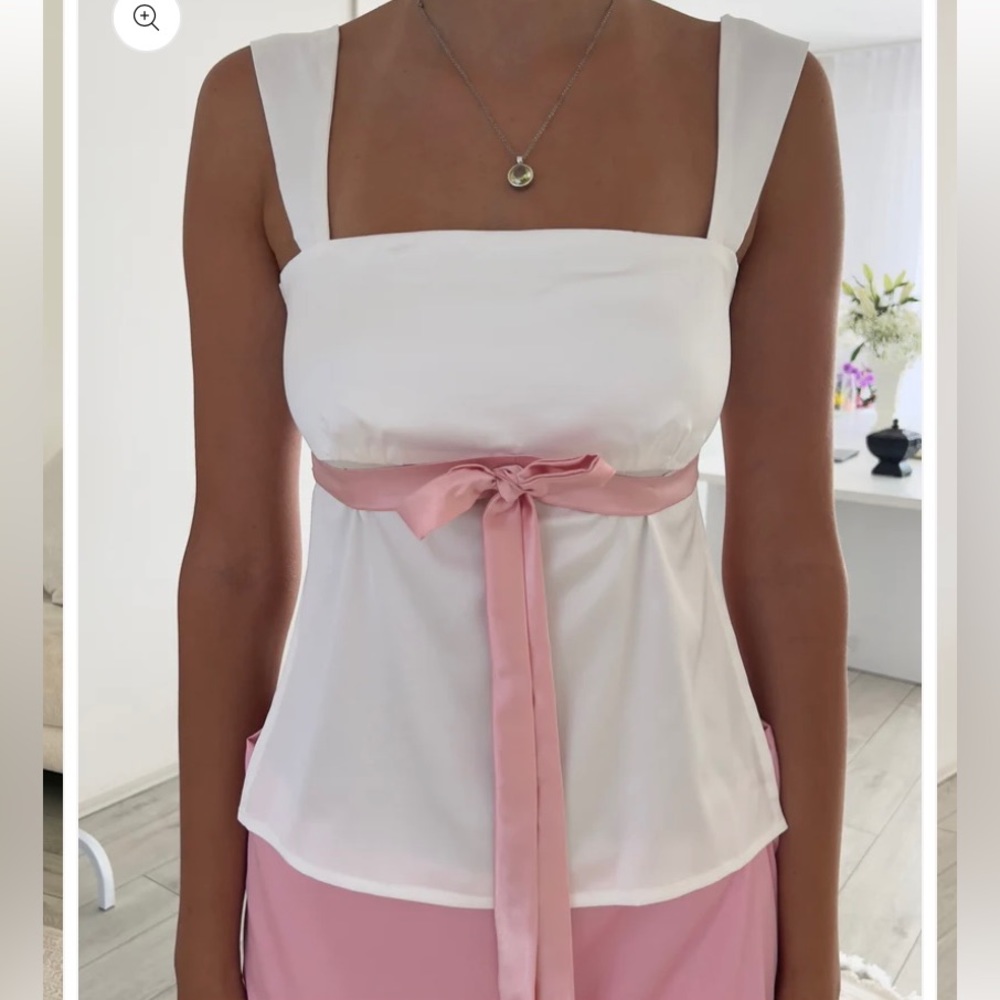 NEVER WORN “lotlita top” FROM FENITY FASHION❣️